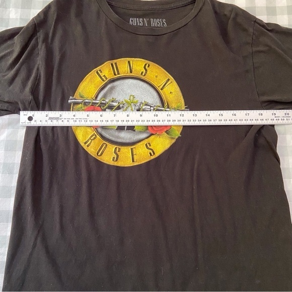 GUNS and Roses t-shirt small band tee 100% cotton - Picture 4 of 9
